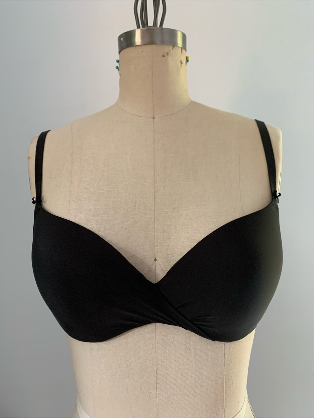 Victoria’s Secret Lined Demi Push-up Bra